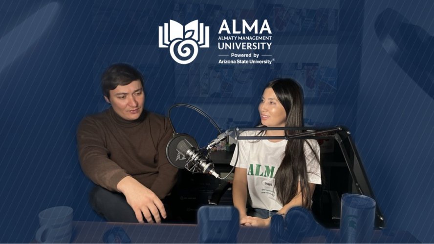 Погружение в Цифровое Право: Директор DRCQ Руслан Дайырбеков провел подкаст для студентов AlmaU